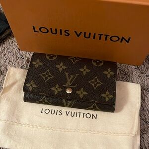 Louis Vuitton Monogram Wallet